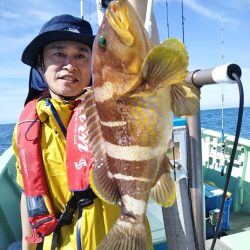 康仁丸・ジギング釣り果